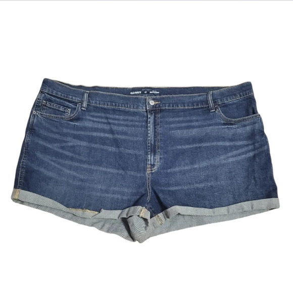 NWOT Old Navy Women's Mid-Rise Boyfriend Denim Shorts 26 Plus - Picture 1 of 6